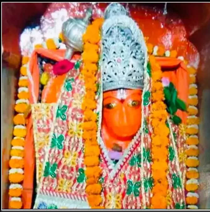 Hanuman Temple: यहां महिला के रूप में की जाती है हनुमान जी की पूजा, जानें क्या है इससे जुड़ी मान्यताएं