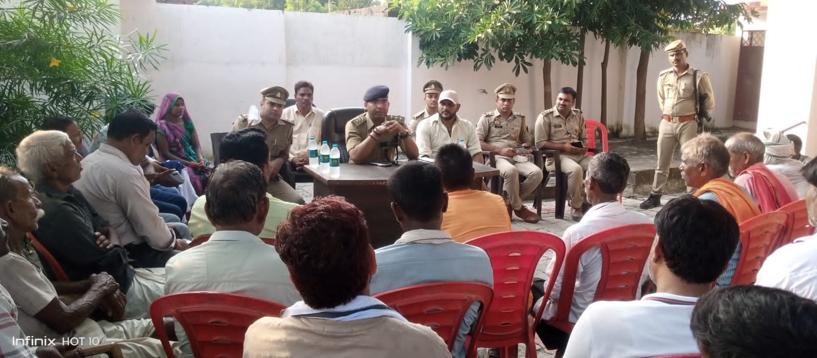 मोहनलालगंज:साइबर अपराधियों से बचने के ACP रजनीश वर्मा ने बताये तरीके,क्लिक करें और भी खबरें