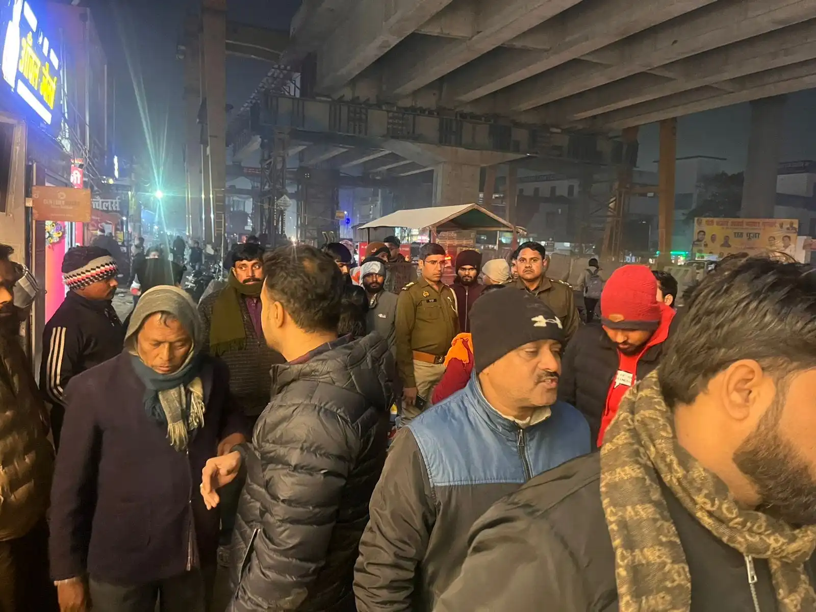 सरोजनीनगर उन्नाव रेप कांड में कुलदीप सिंह सेंगर को फंसाने की साजिश, क्लिक करें औऱ भी खबरें